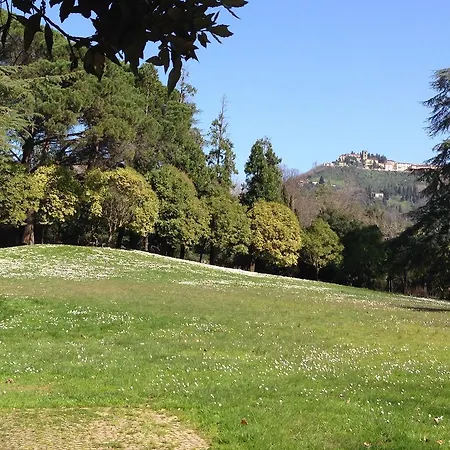 Ξενοδοχείο με διαμερίσματα Gloria Μοντεκατίνι Τέρμε