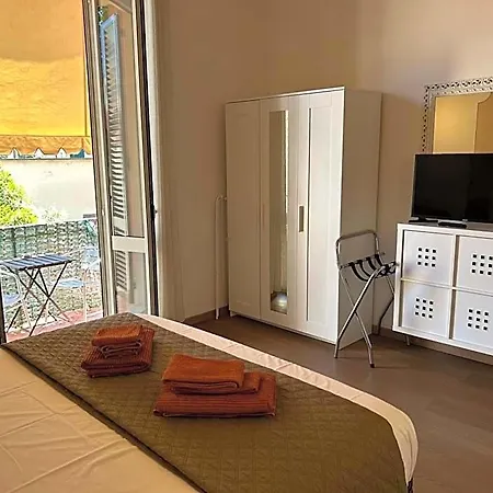 Apart Otel Gloria 4*